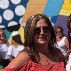 Meet your Posher, Cathy